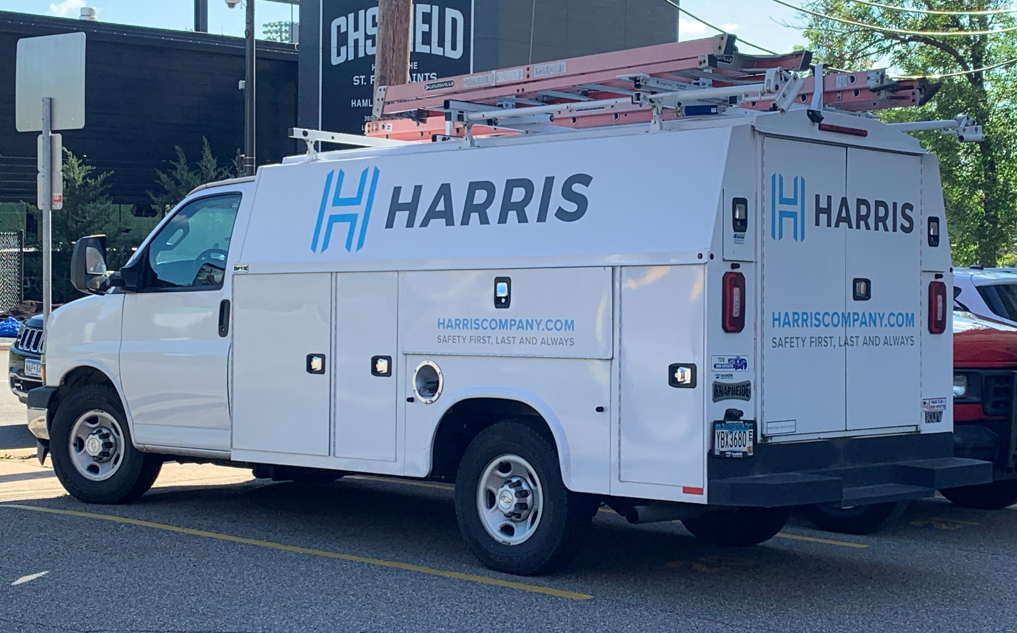 Harris_Service-Truck.jpg